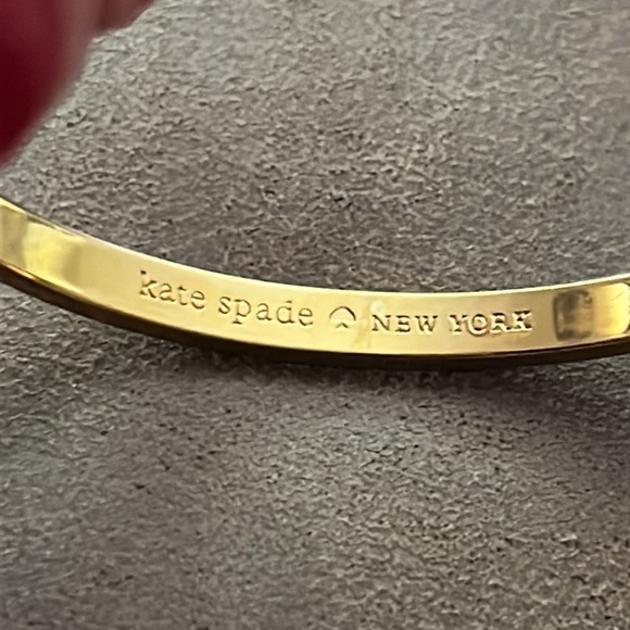 Kate Spade Heart of Gold bangle bracelet - Picture 6 of 7